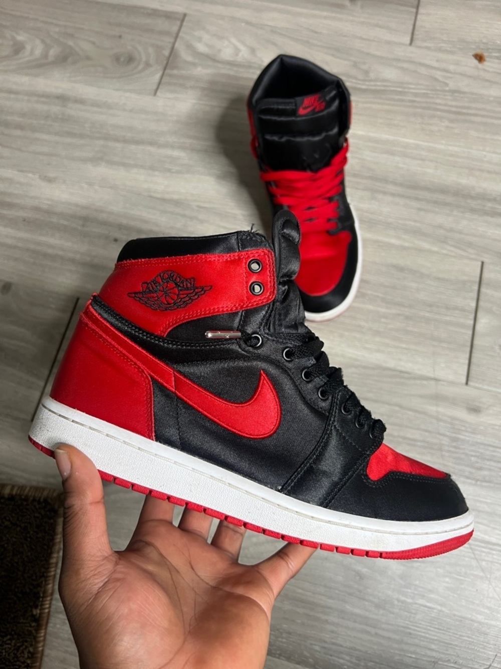 Air Jordan 1 Retro High OG Satin Breed (9)